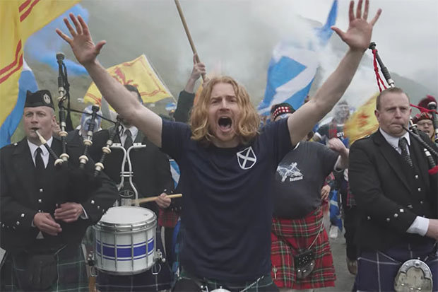 Paddy Power Stereotypes Scots In Euro 2016  #ViveLaBantz Launch Ad